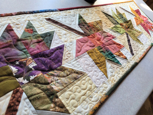 Autumn Blaze Quilted Table Runner, 4 leaf