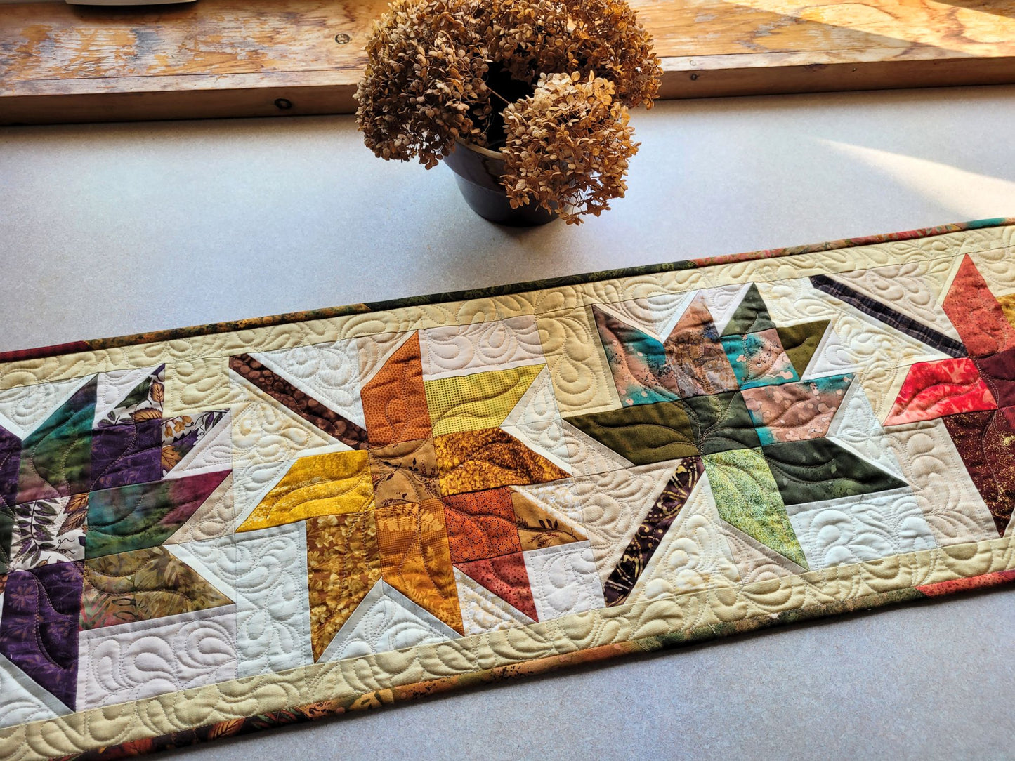 Autumn Blaze Quilted Table Runner, 4 leaf