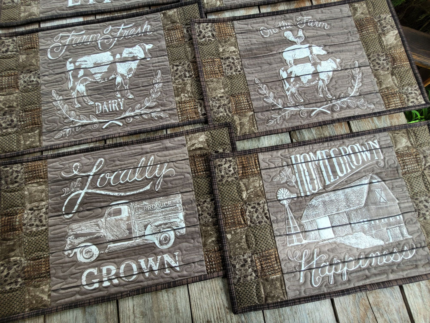 rustic farm quilted placemats