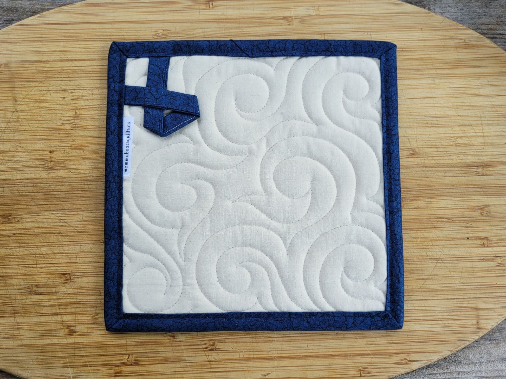 back of quilted pot holder