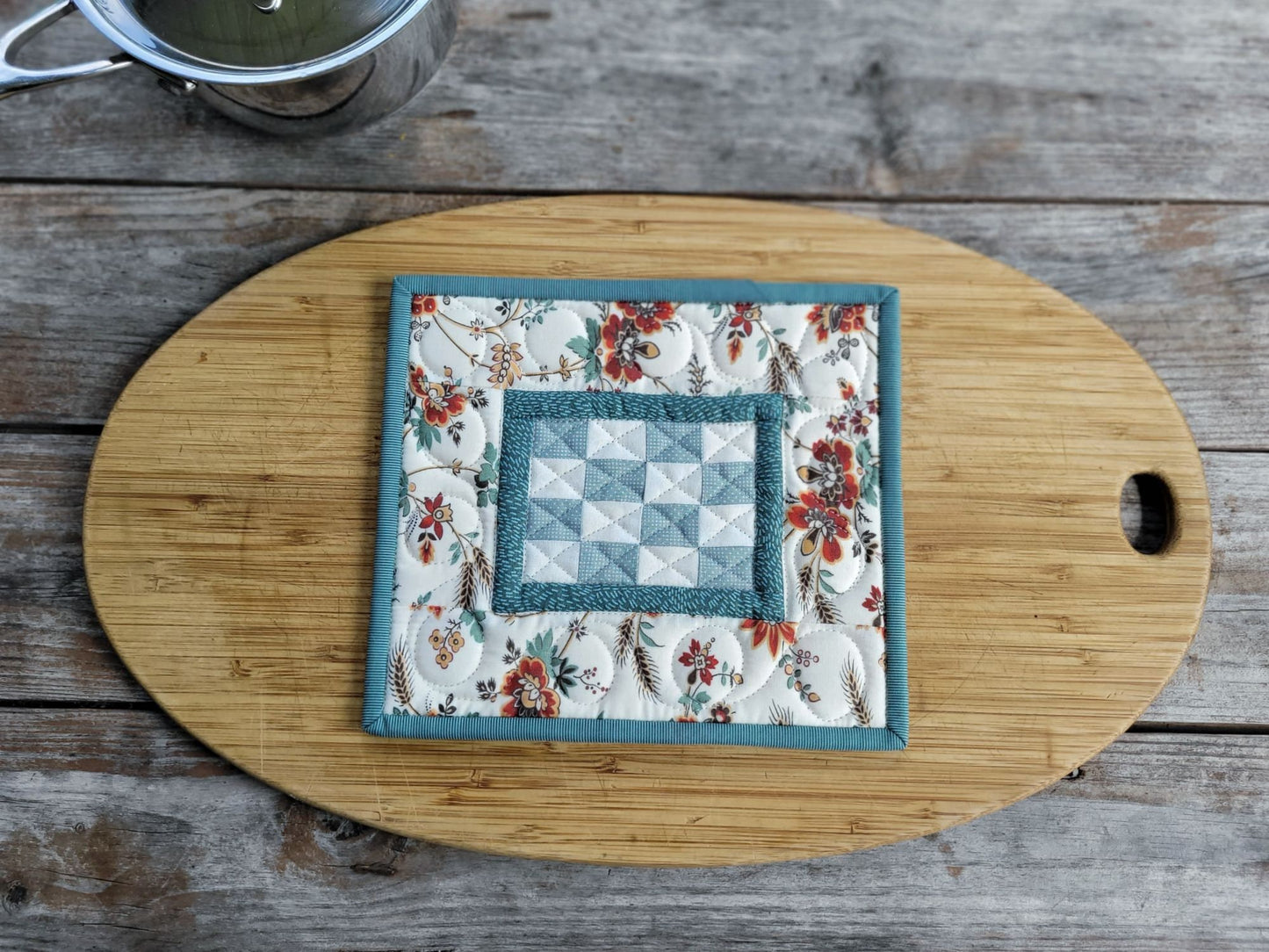 quilted patchwork pot holder