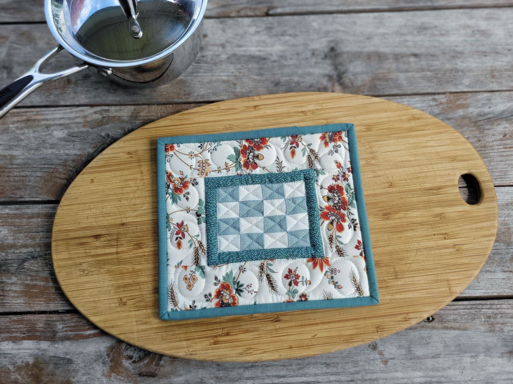 quilted patchwork pot holder