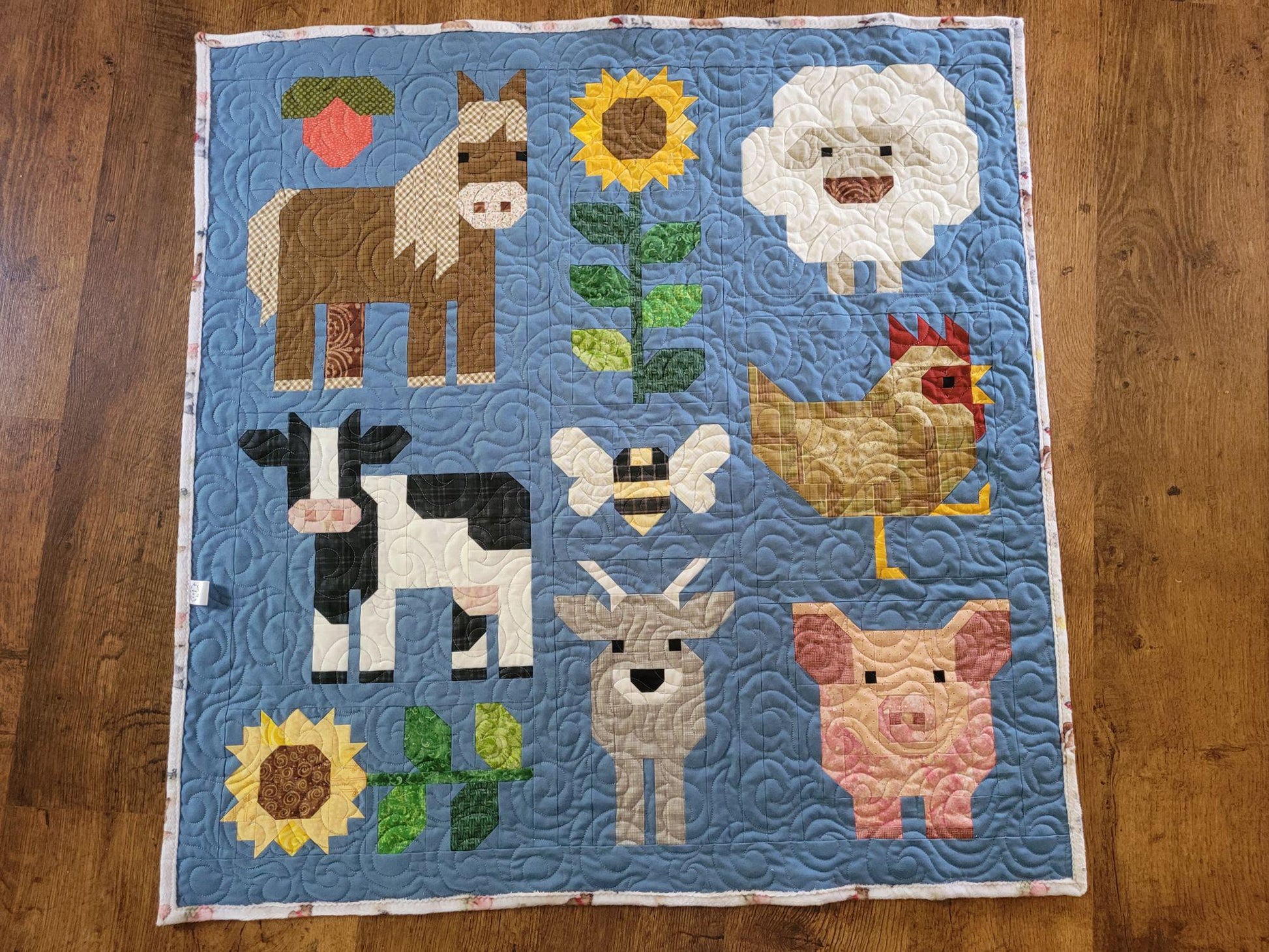 fab farm baby quilt