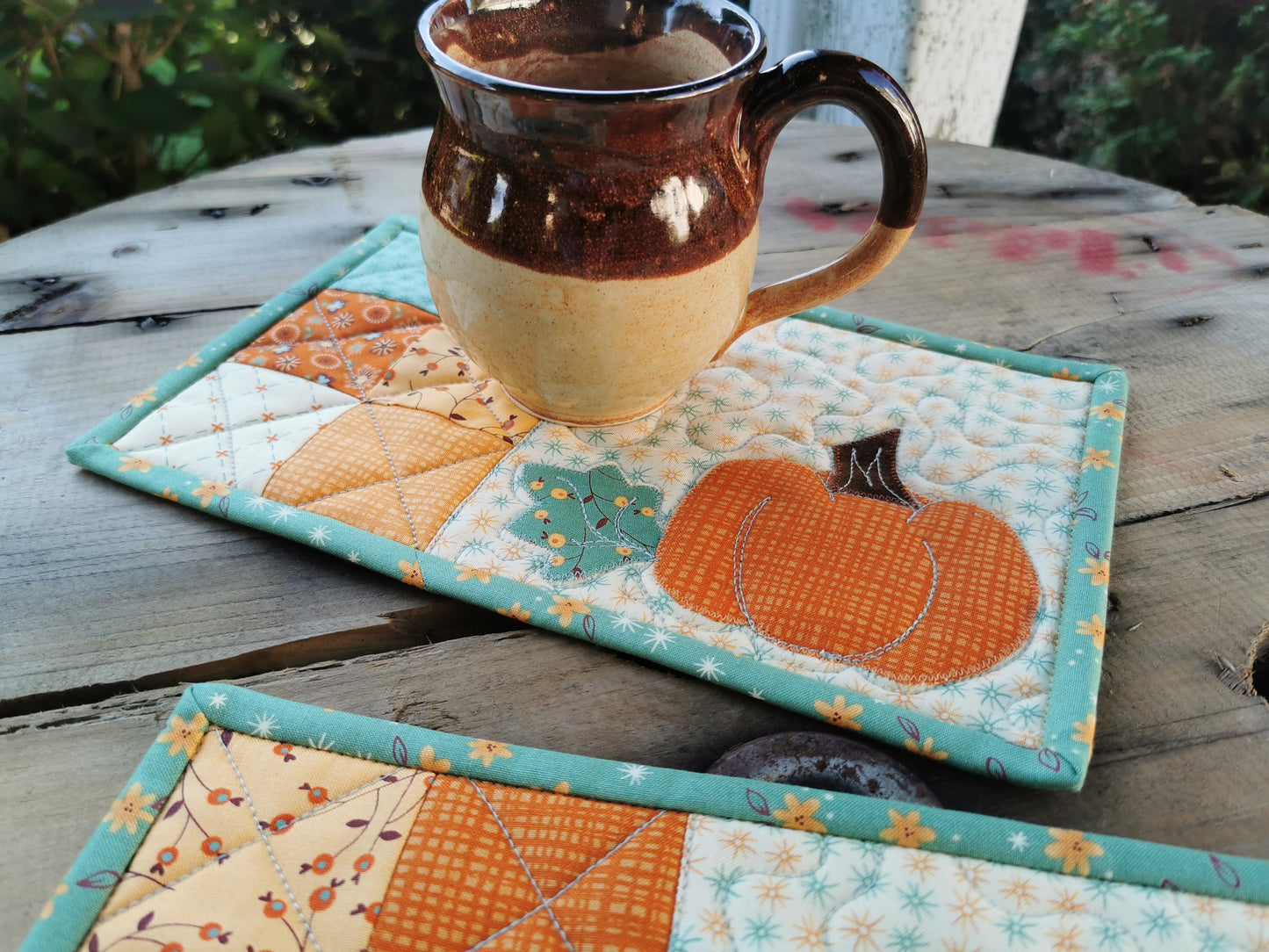 Pumpkin Mug Rug