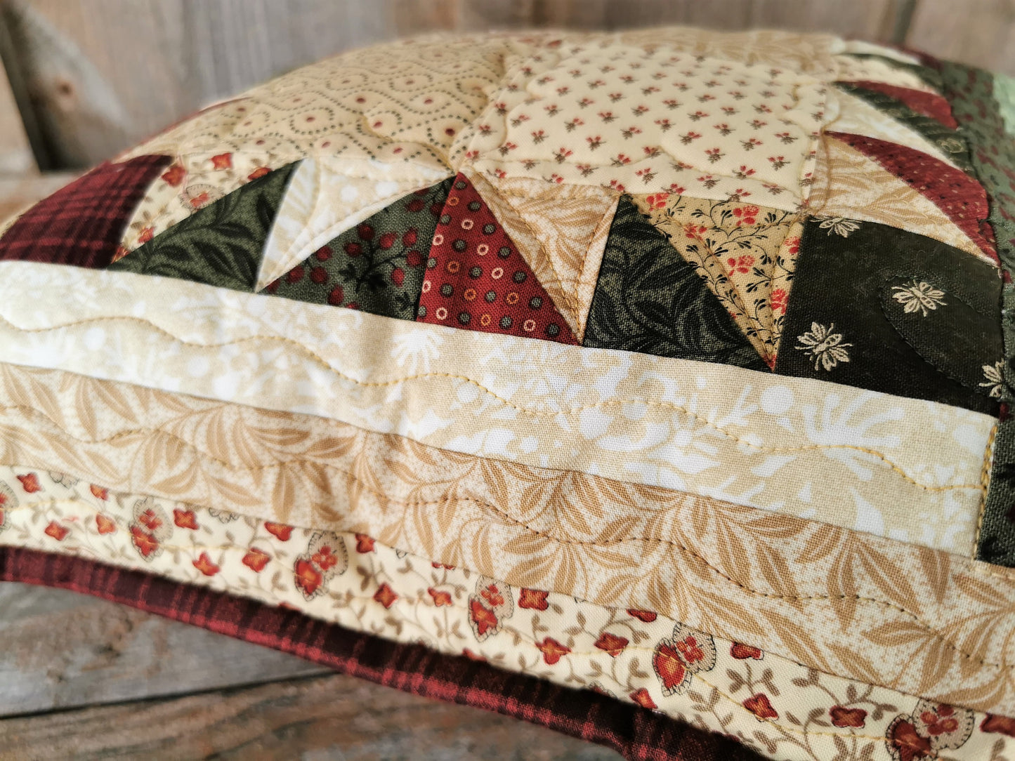 Log Cabin Bear Paw Pillow, 14 inch