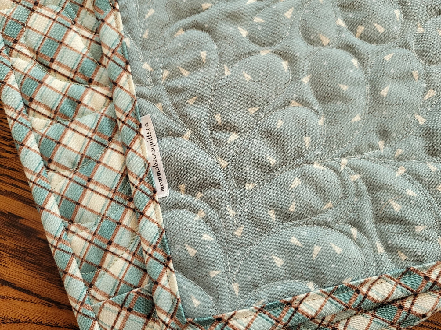 reversible back of quilted placemats