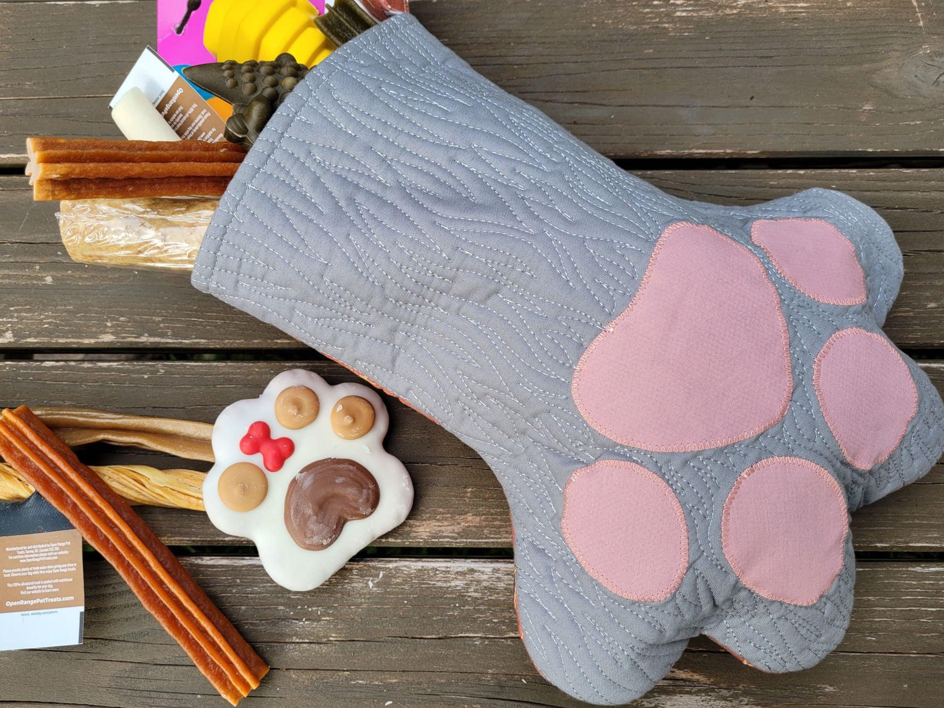 Pet Stocking for Christmas, Quilted Paw Stocking