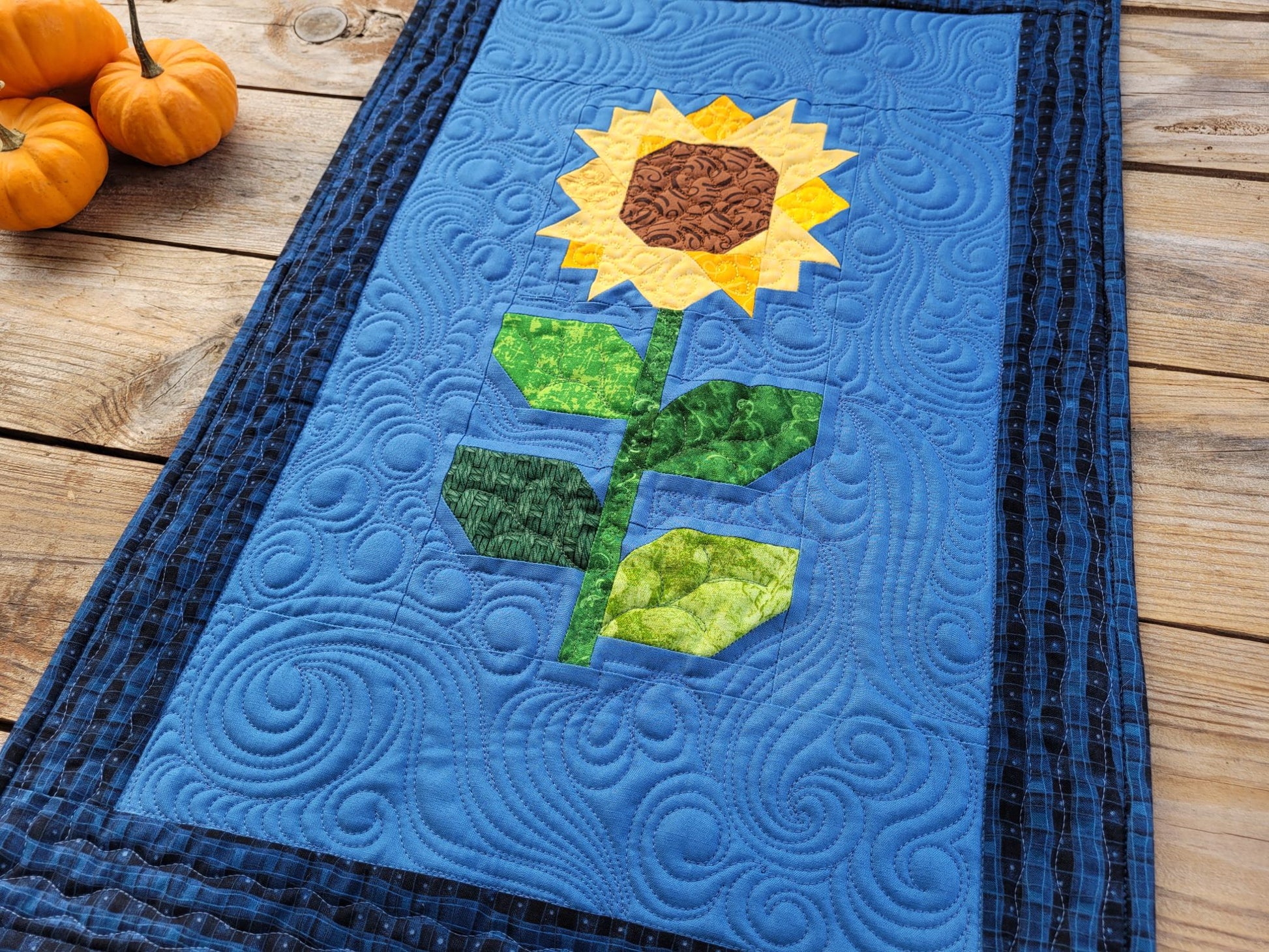 Sunflower wall quilt