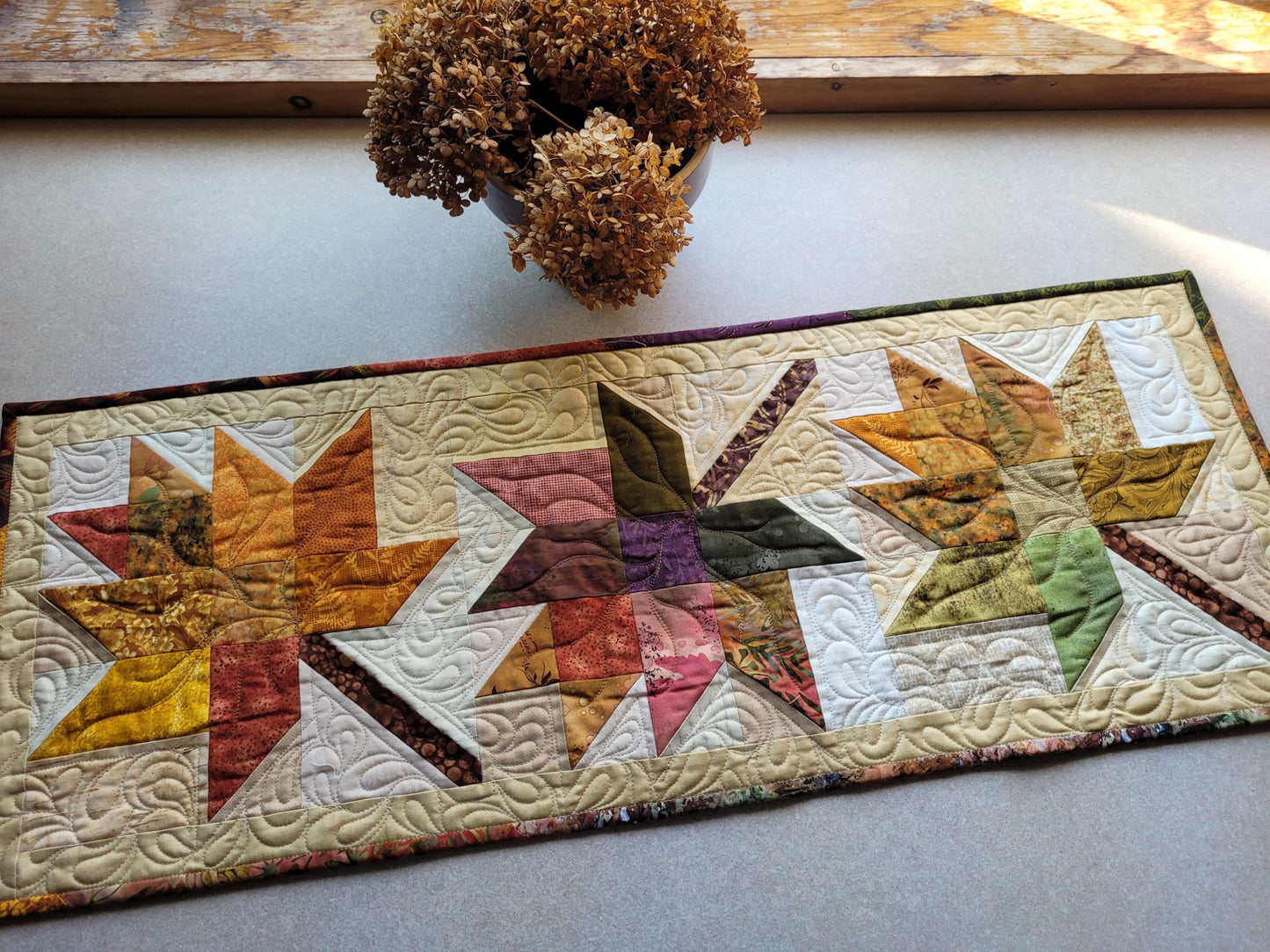 Autumn Blaze 3 Leaf Table Runner