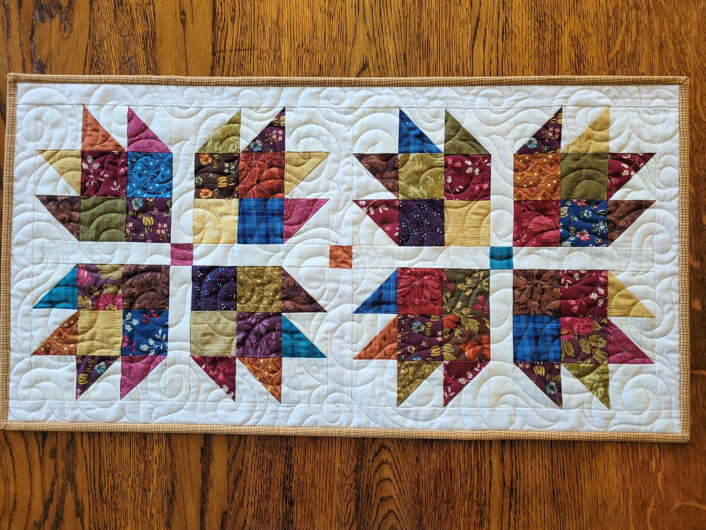 Scrappy Floral Bear Paw Table Runner