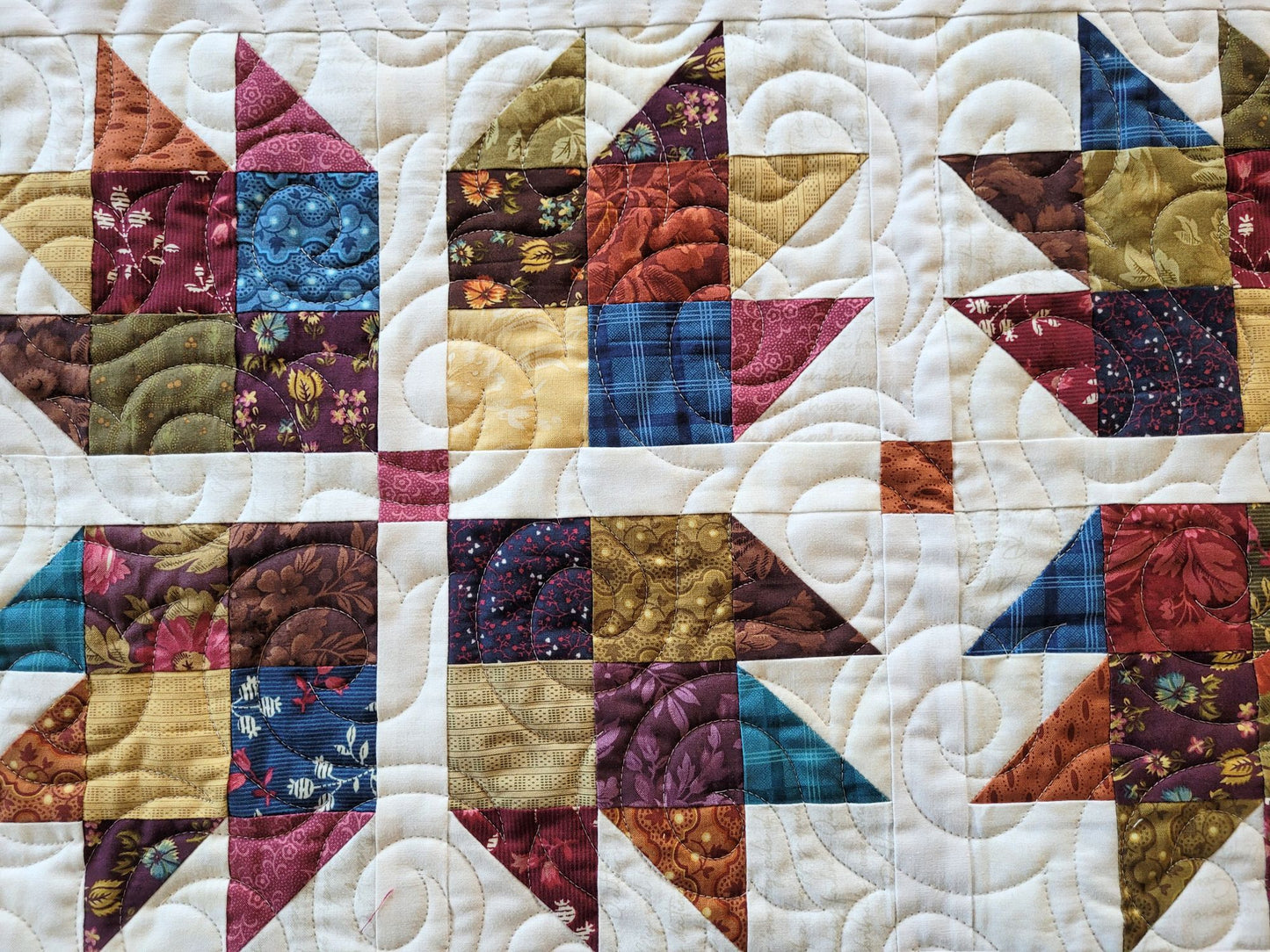 Scrappy Floral Bear Paw Table Runner