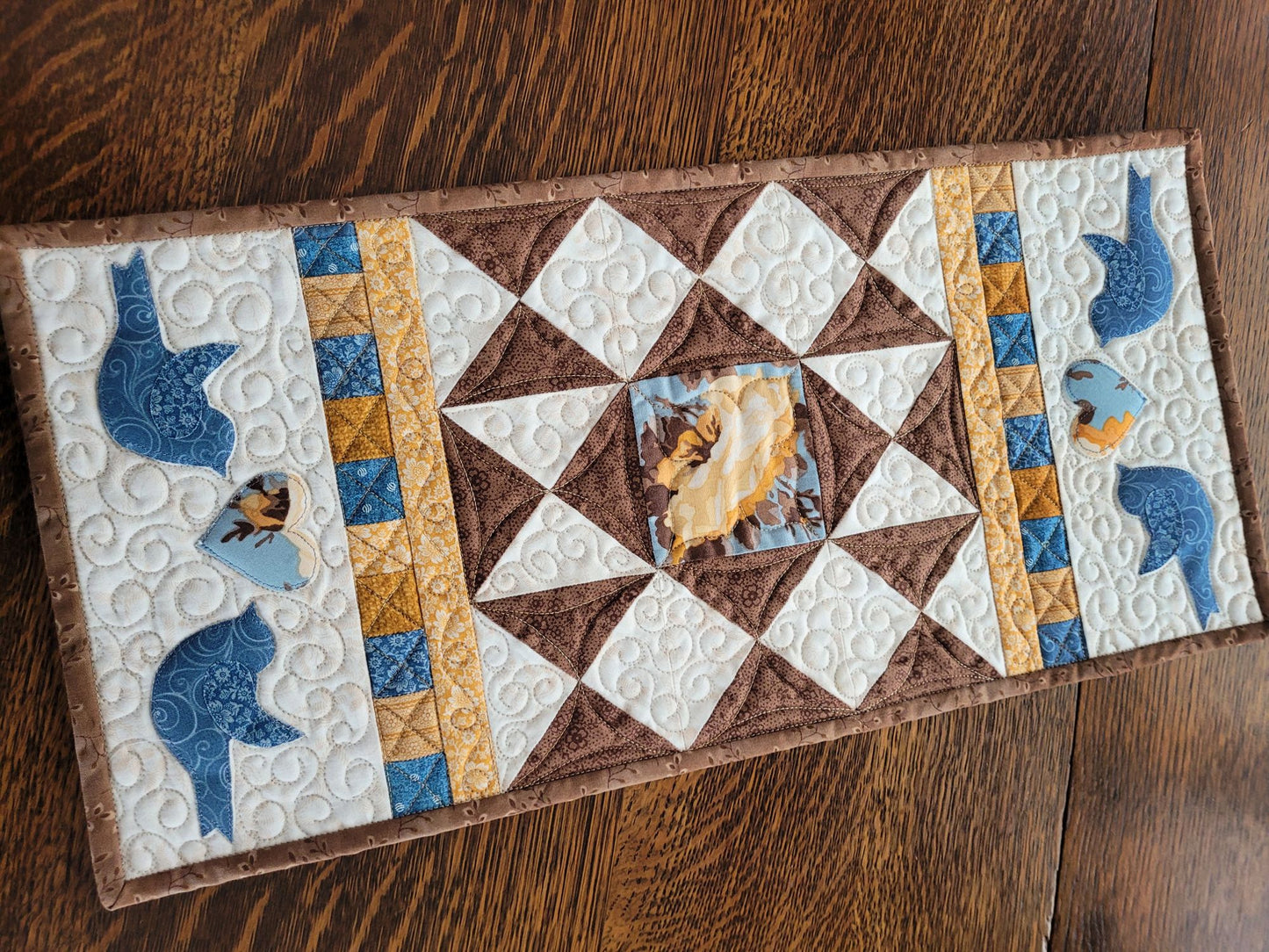 Quilted 'Love Birds' table runner from Momma Bears Quilts' Thoughts of Spring' Collection.