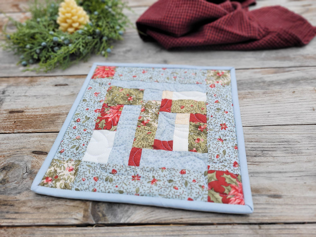 Christmas Holiday Table Runner with Hot Mat