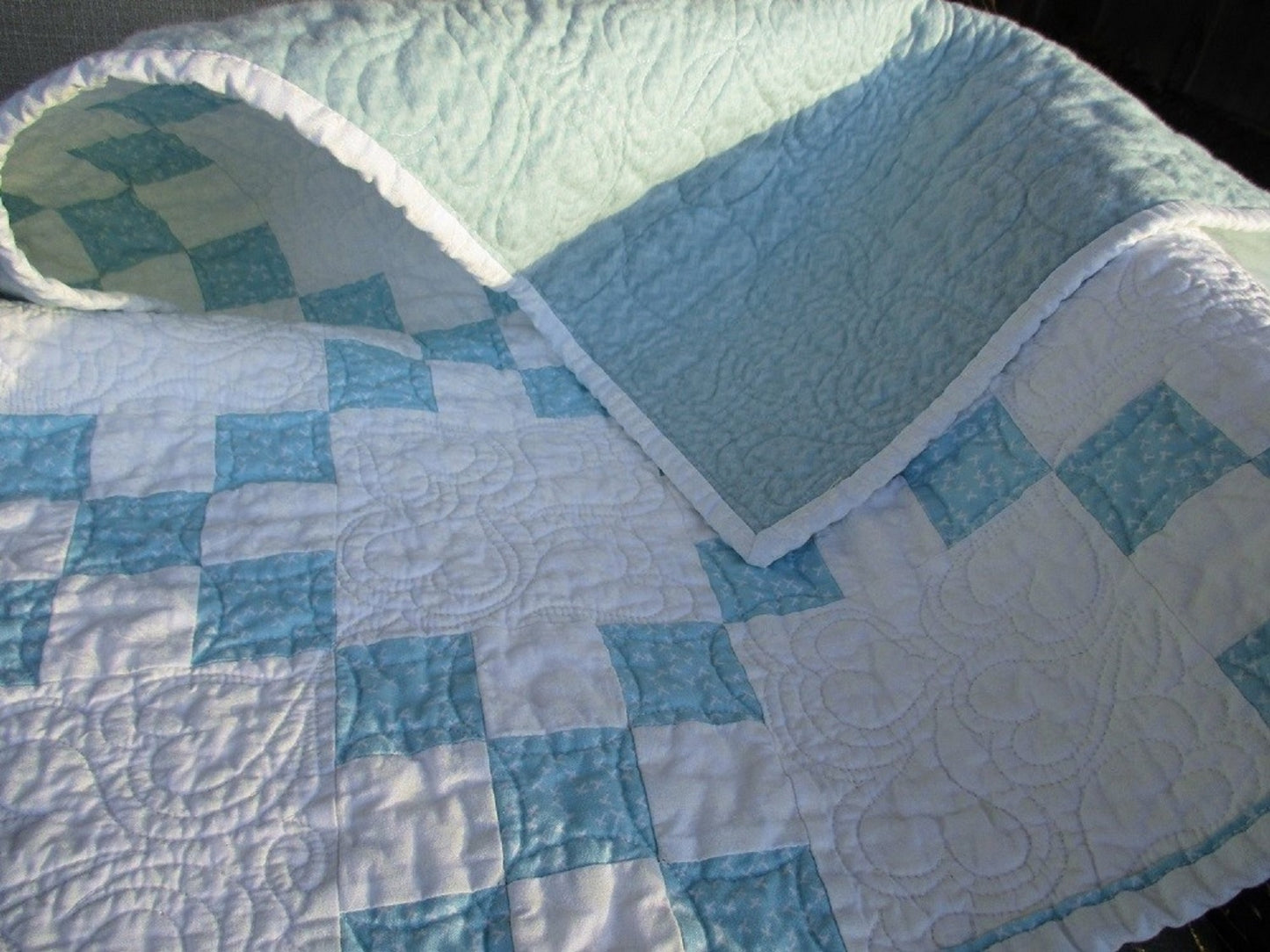 White and Blue Nine Patch Baby Quilt