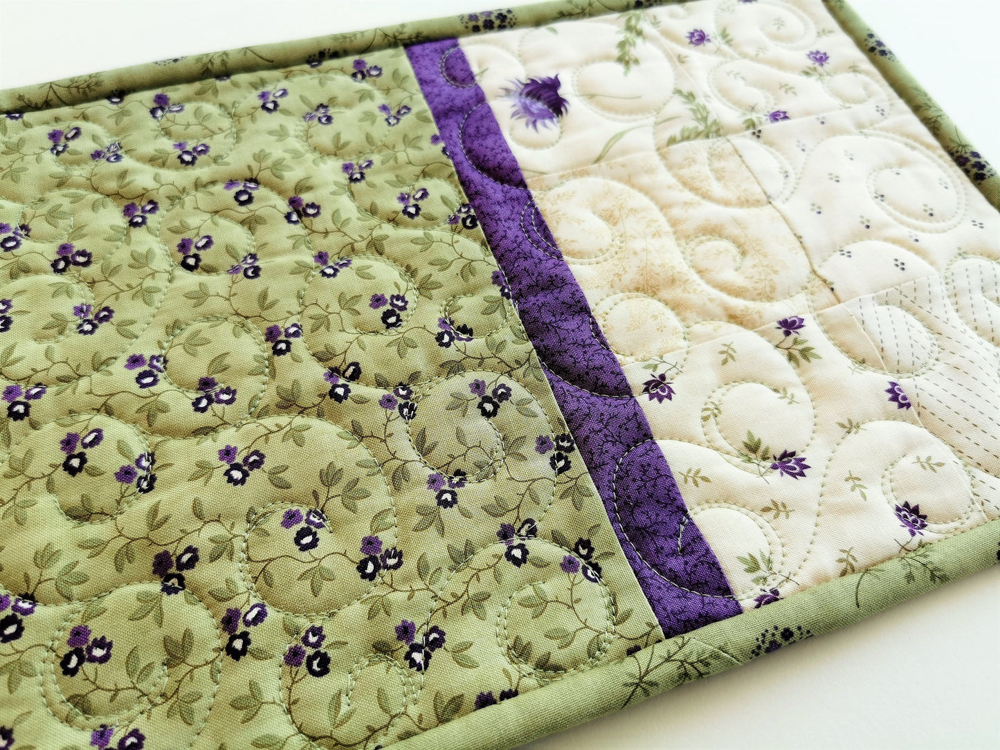 Green Floral Mini Quilt, Small Placemat, Quilted Mug Rug