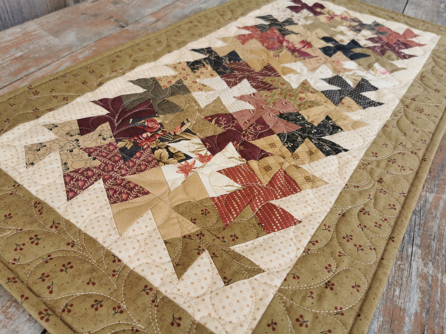 Quilted Table Runner | Patchwork Twister Quilt