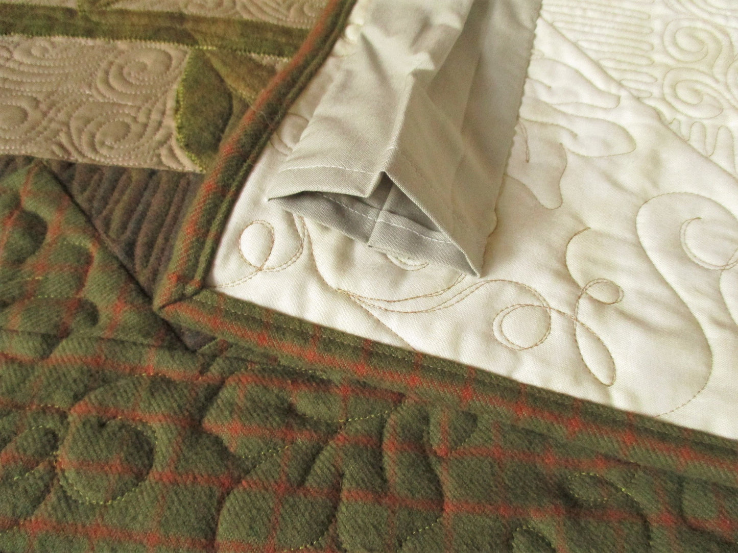 Large Pumpkin Quilted Wall Hanging for Fall