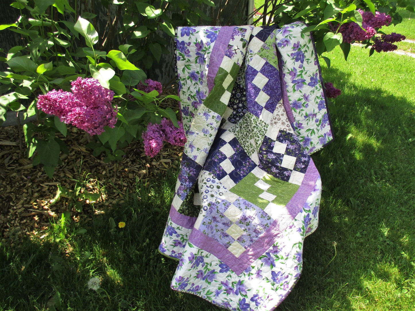 Lilac Throw Quilt