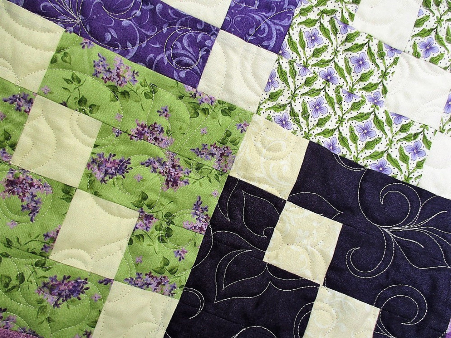 Lilac Throw Quilt