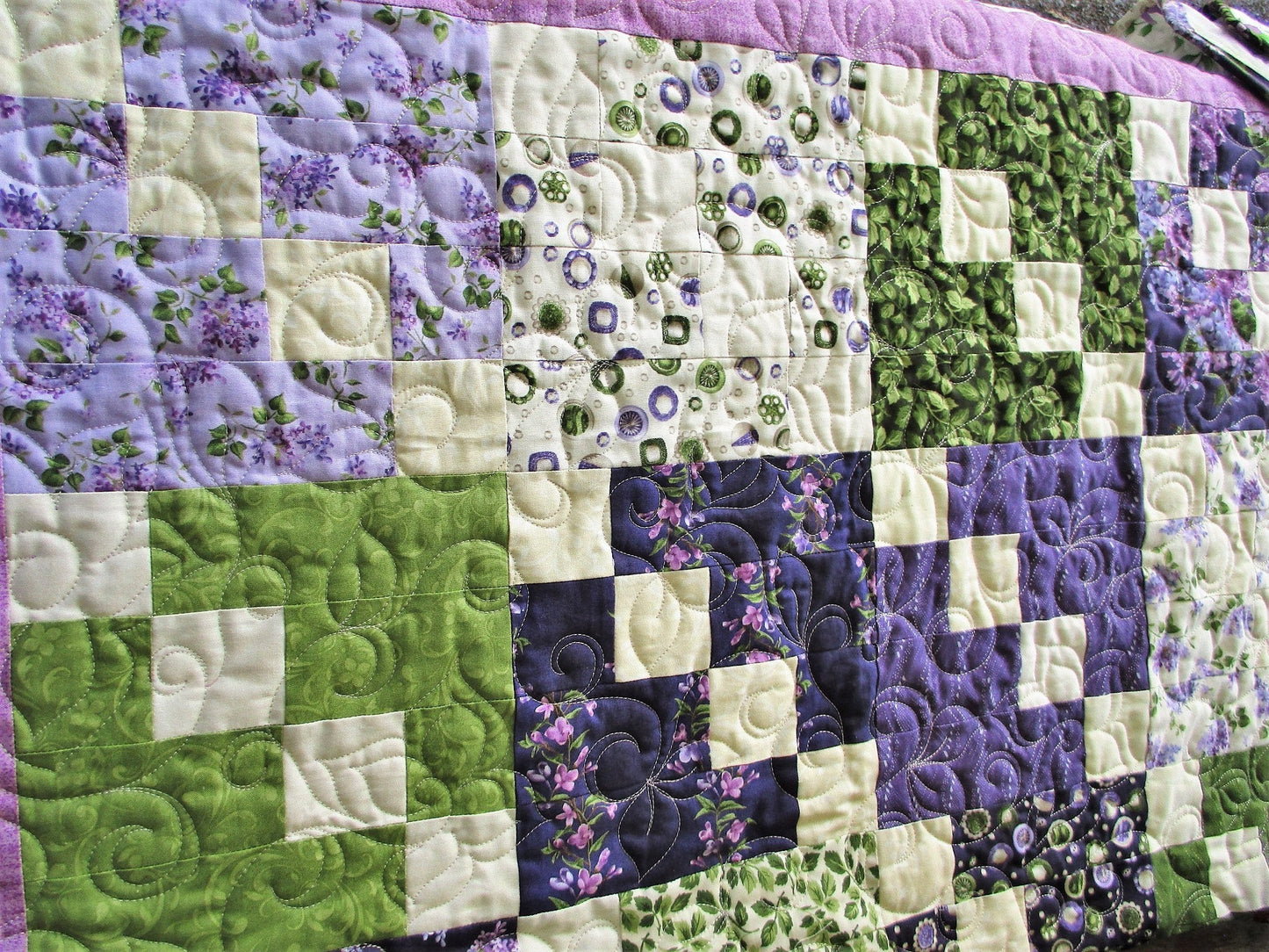 Lilac Throw Quilt