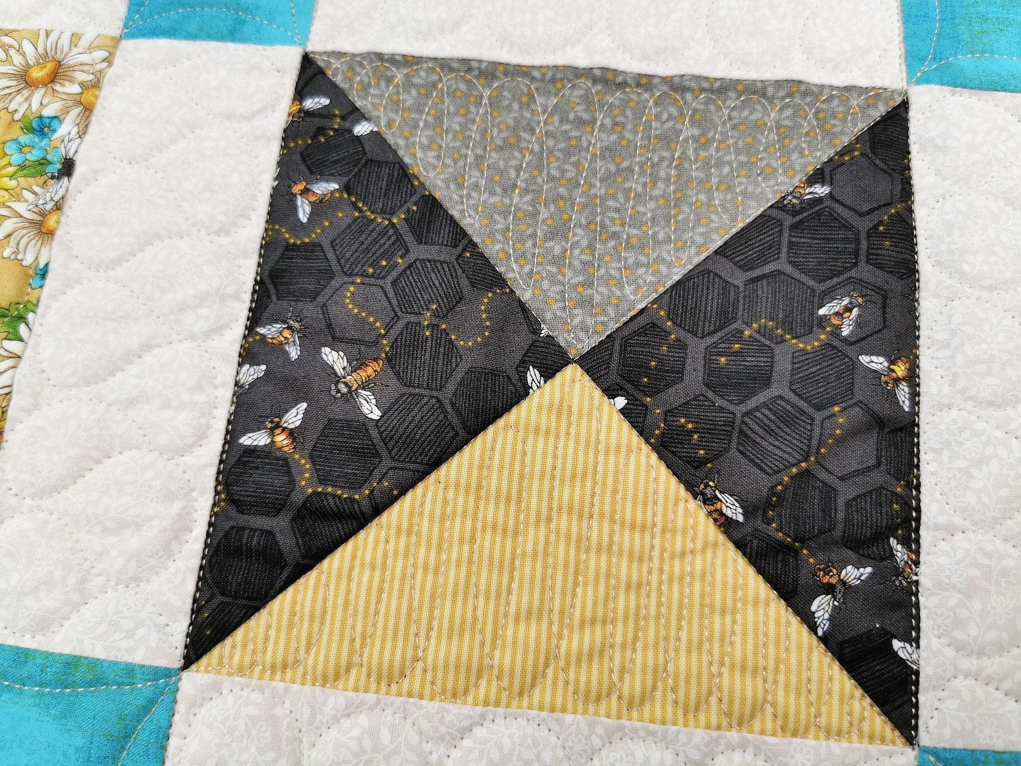Octagon Bee Theme Table Topper