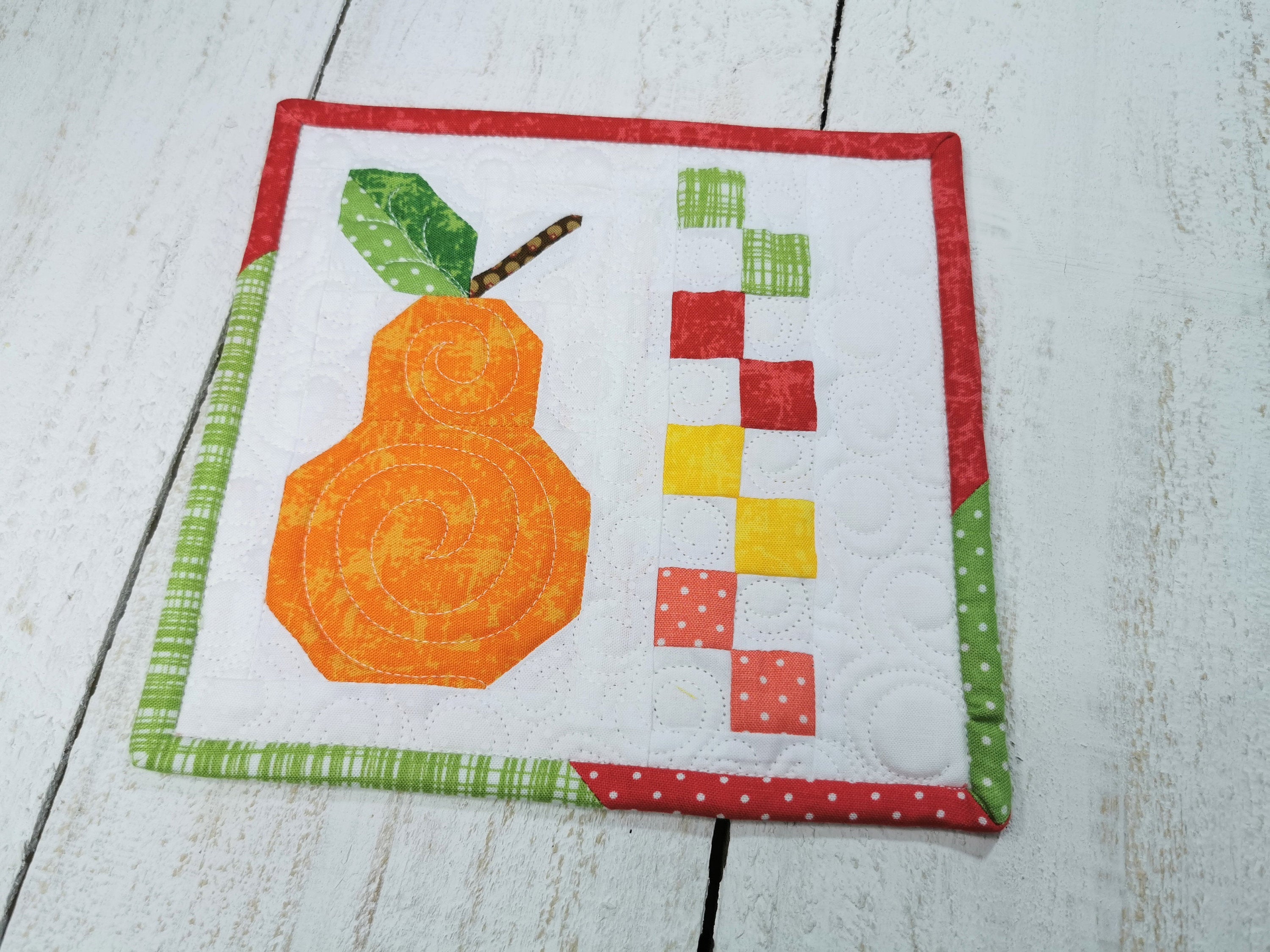 Pear Mini Quilt, Small Wall Quilt, Mug Rug