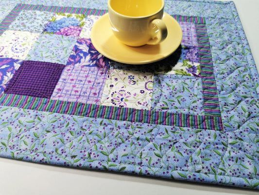 Quilted Floral Placemats, set of 4
