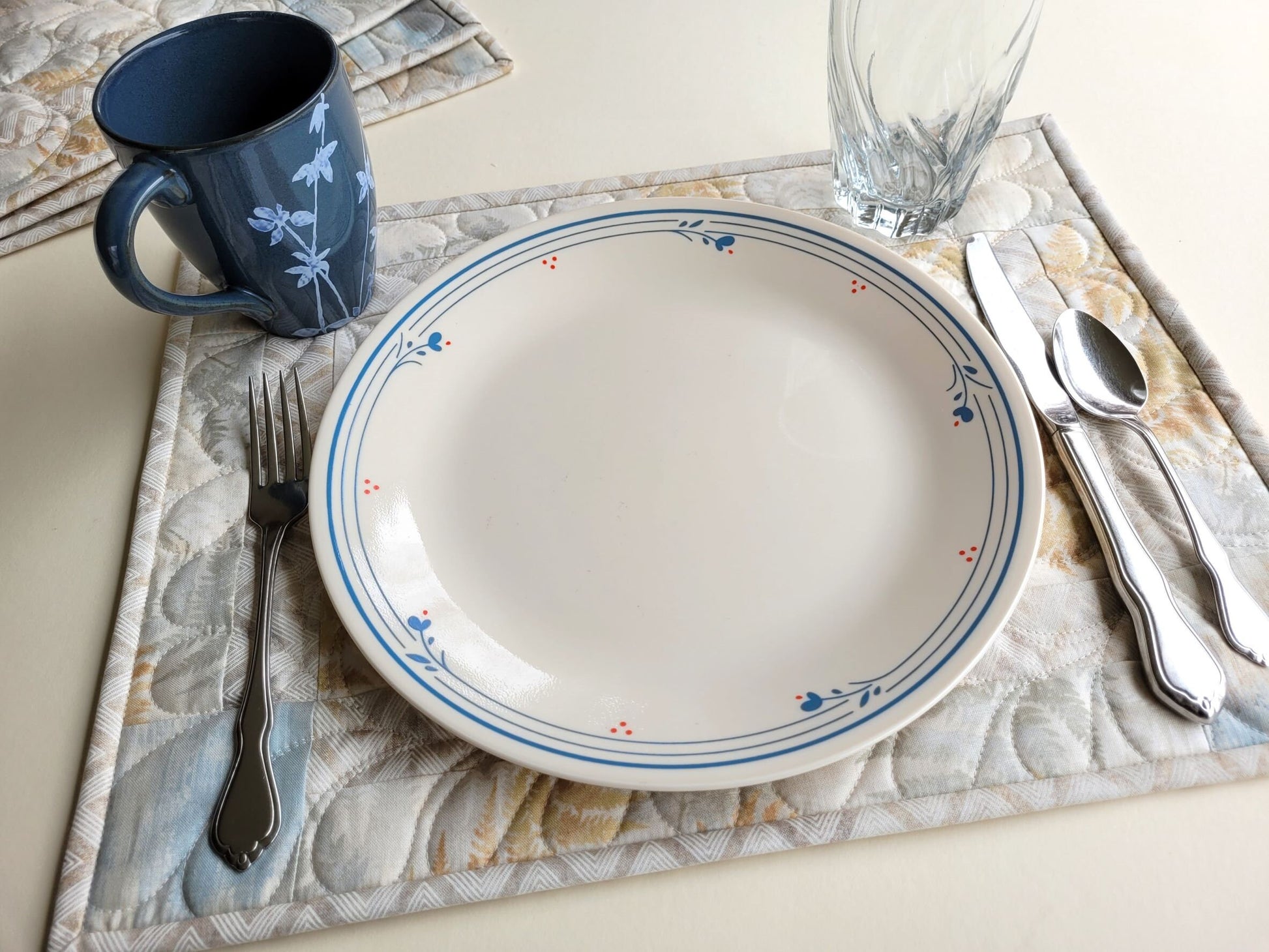 Neutral Quilted Placemats in Slate Blue, Beige and Gray with Modern Abstract Ferns