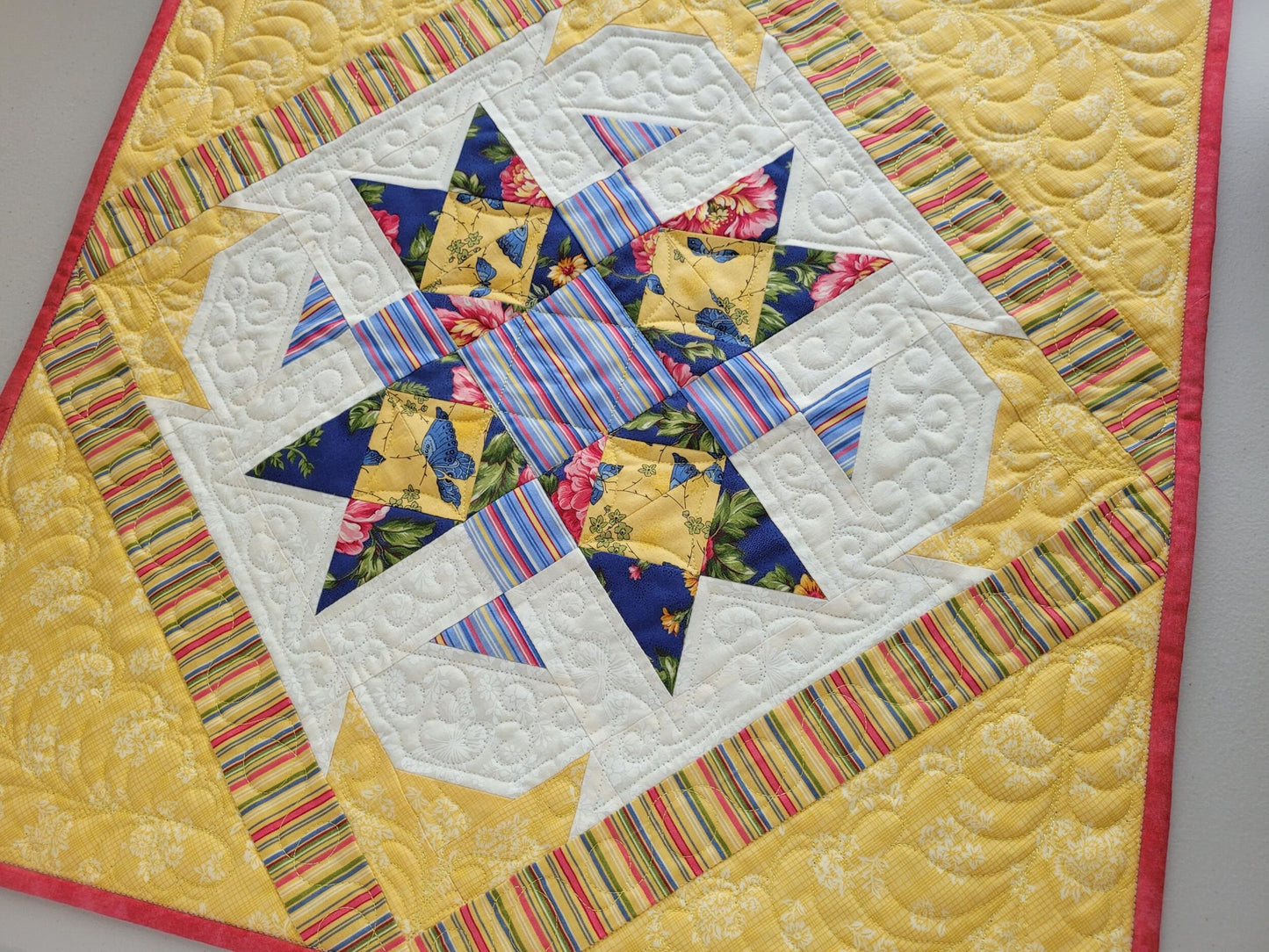 Yellow Star Quilted Table Topper or Wall Hanging, Summer Home Decor