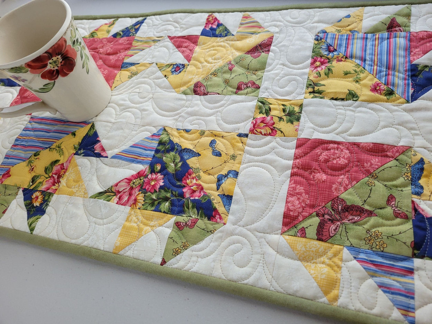 Yellow Star Quilted Table Topper or Wall Hanging, Summer Home Decor