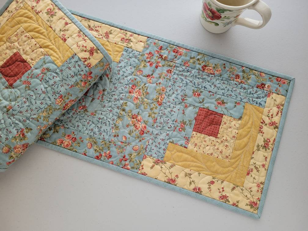 log cabin quilted table runner