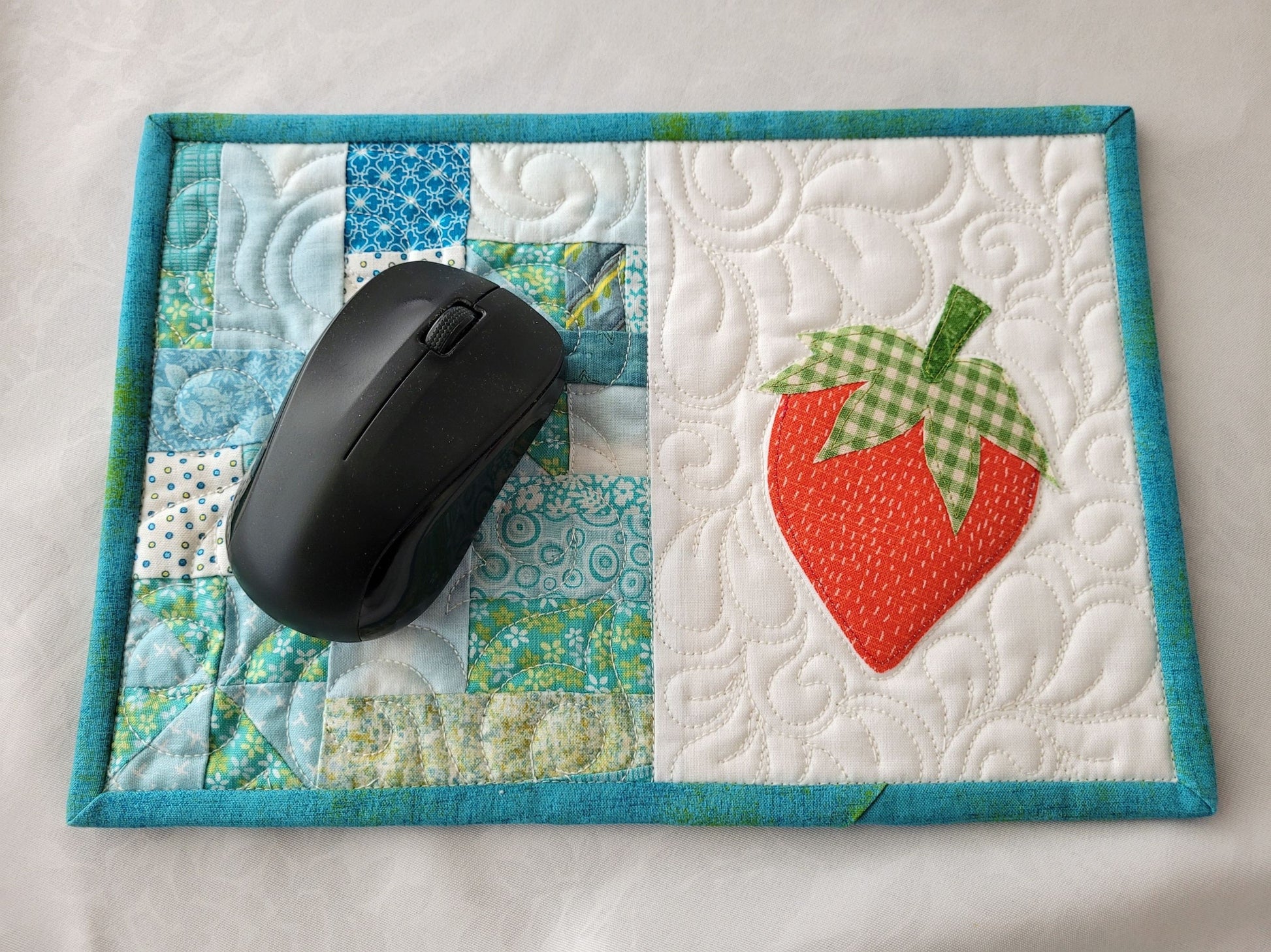 Strawberry Mug Rug Mini Quilt | Quilted Desk Coaster | Mouse Pad