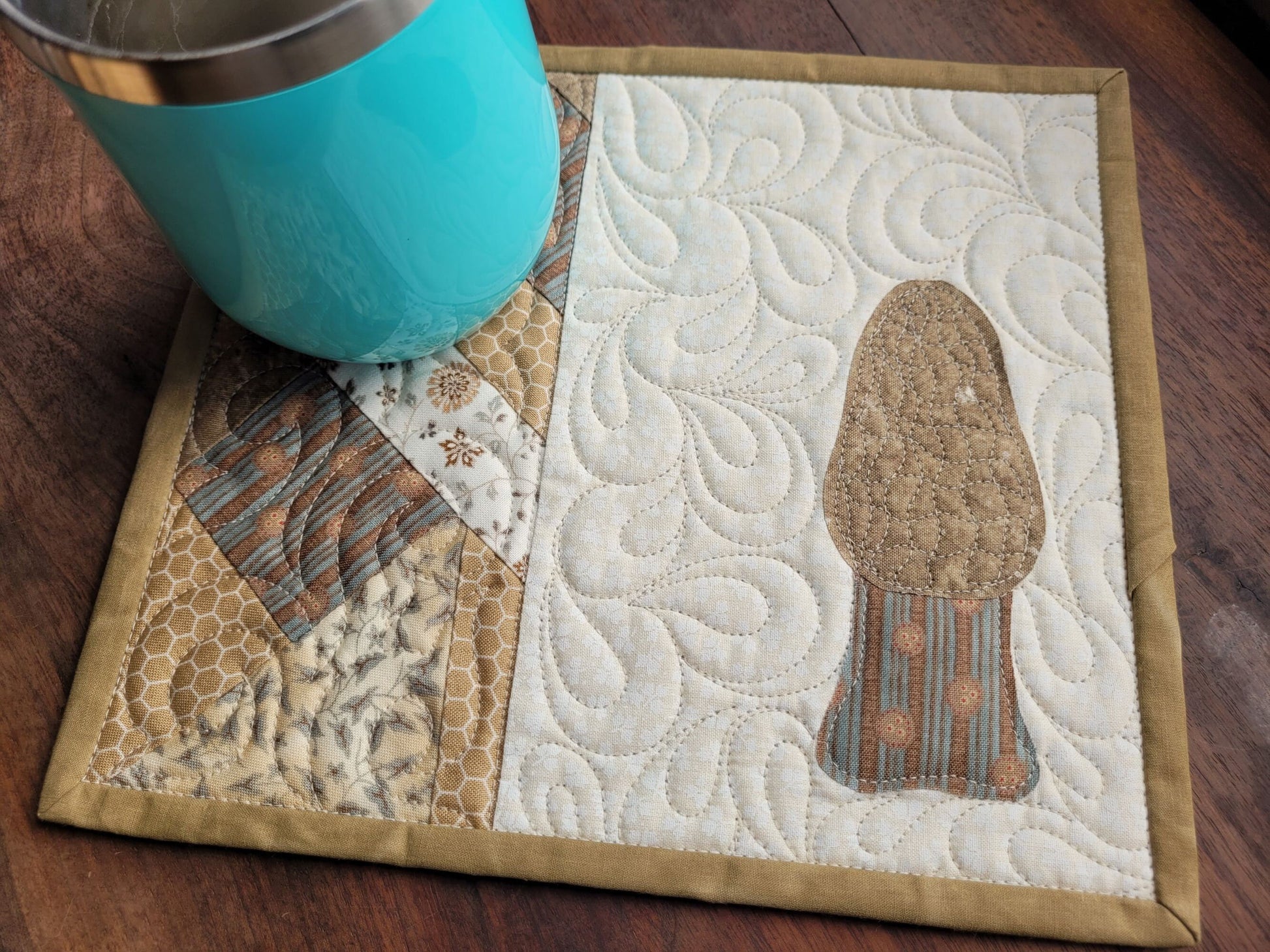 mushroom mini quilt