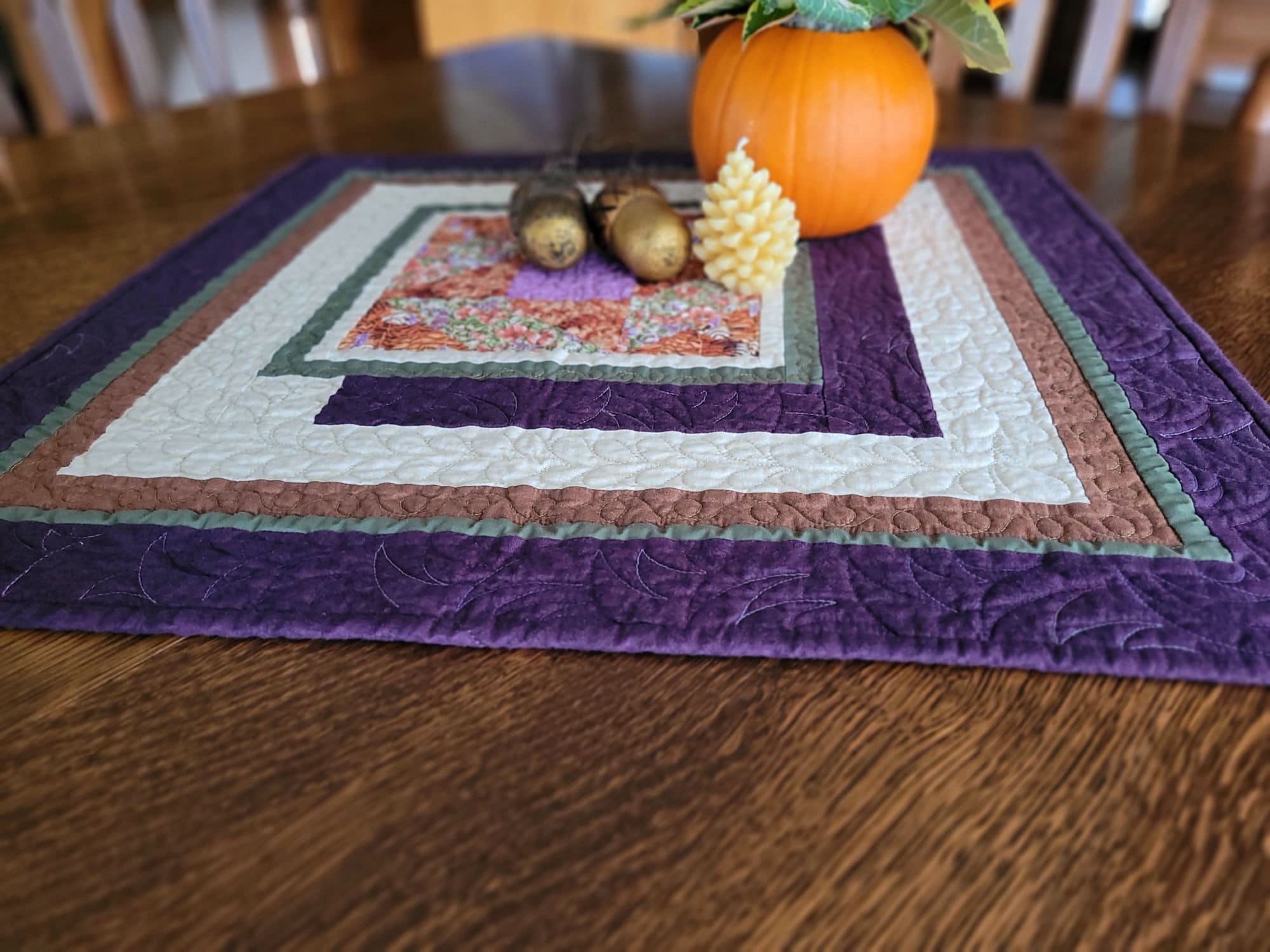fall table quilt