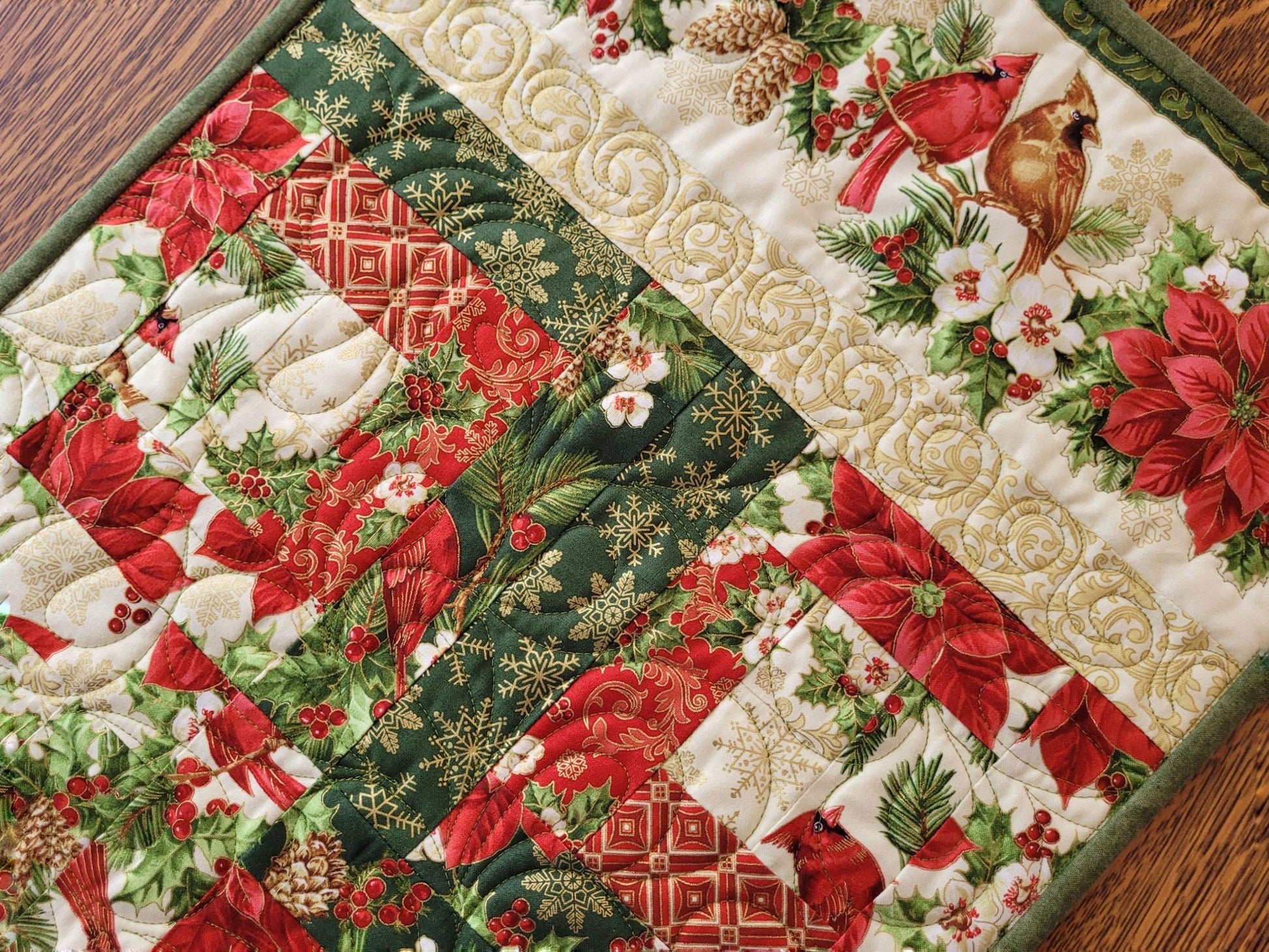 Holiday Log Cabin Quilted Table Runner | Christmas Poinsettia Patchwork Quilt