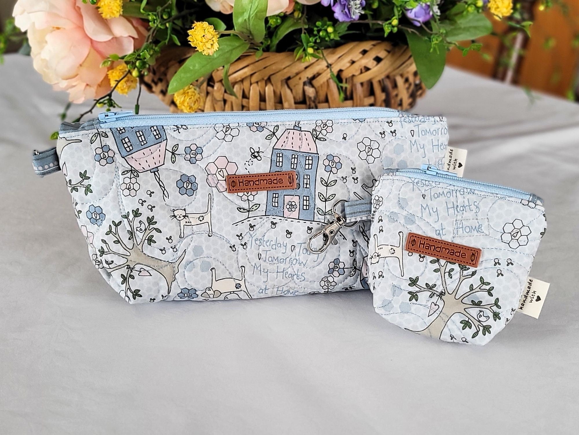 Quilted make up bag set in home theme fabric